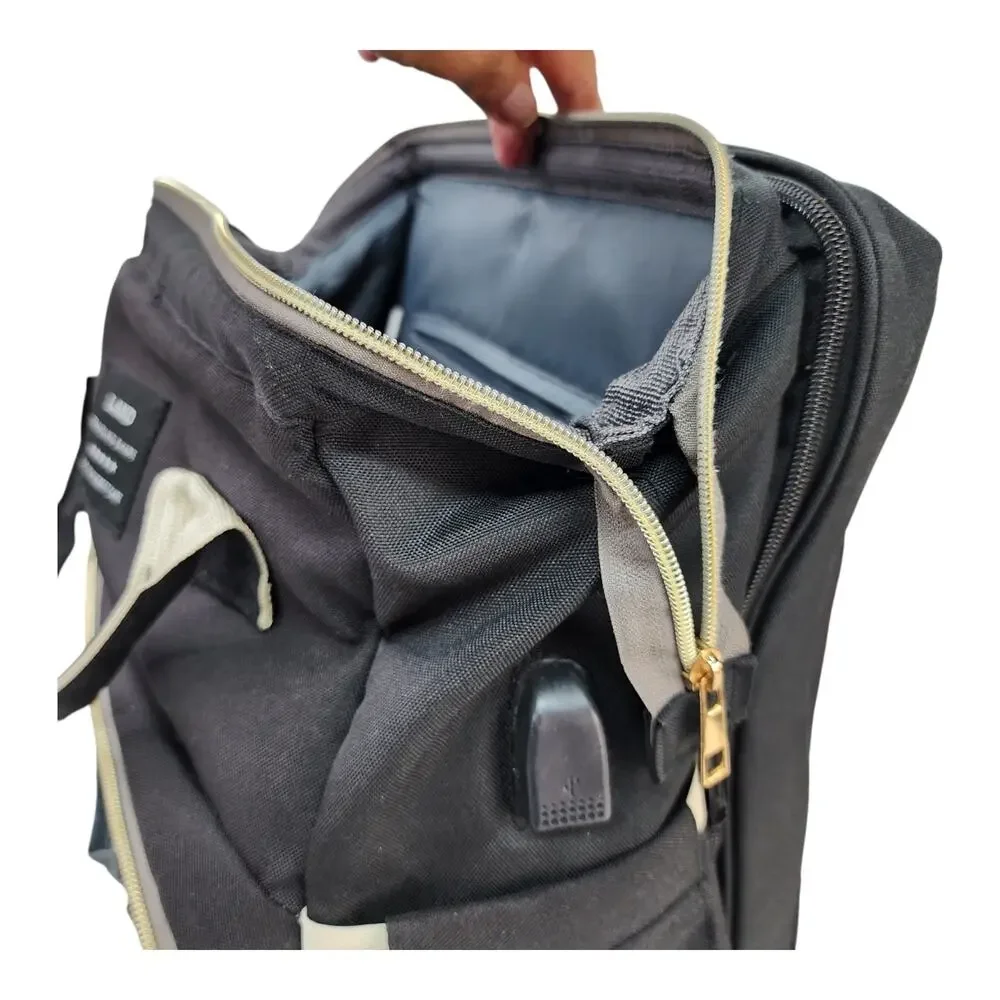 Land Traveling Share diaper bag